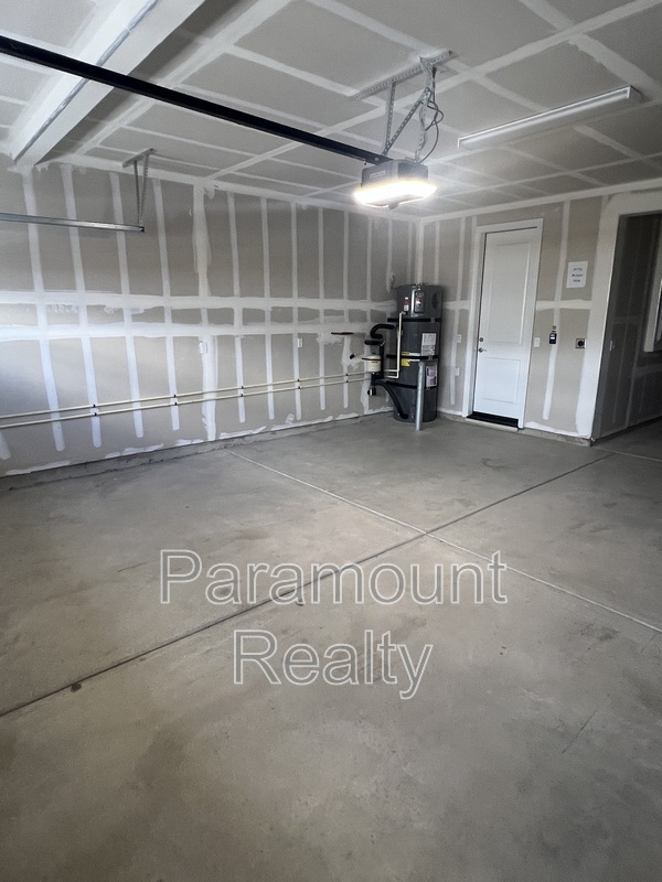 Building Photo - 1369 Emory Ln