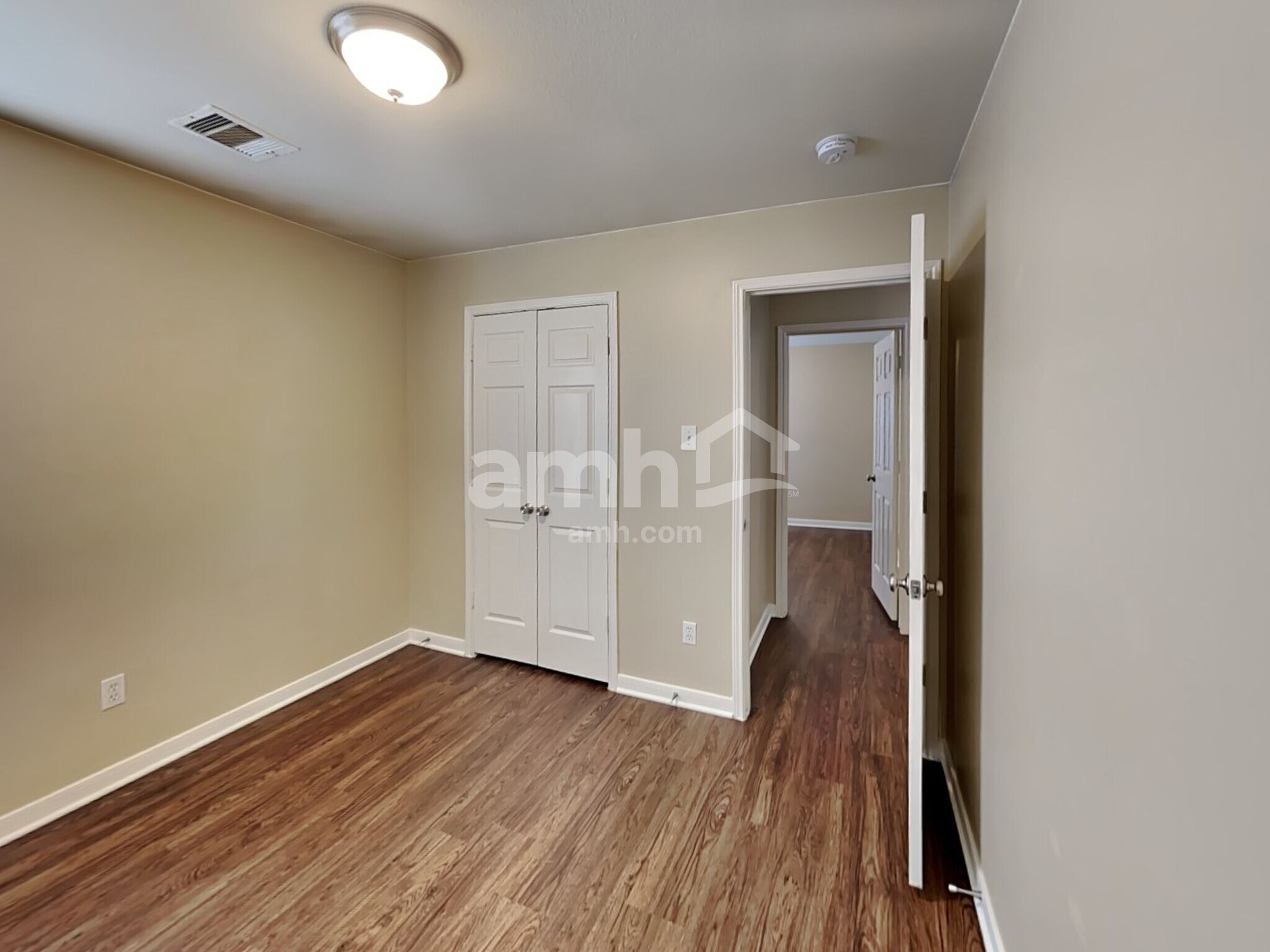 Building Photo - 28926 Village Creek Loop