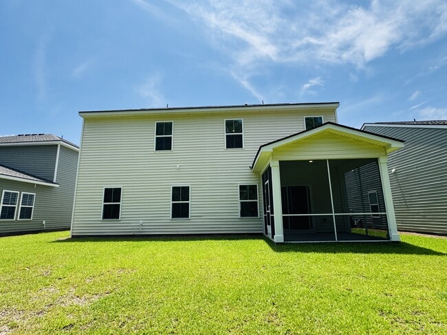 Building Photo - 114 Kingswood Ter