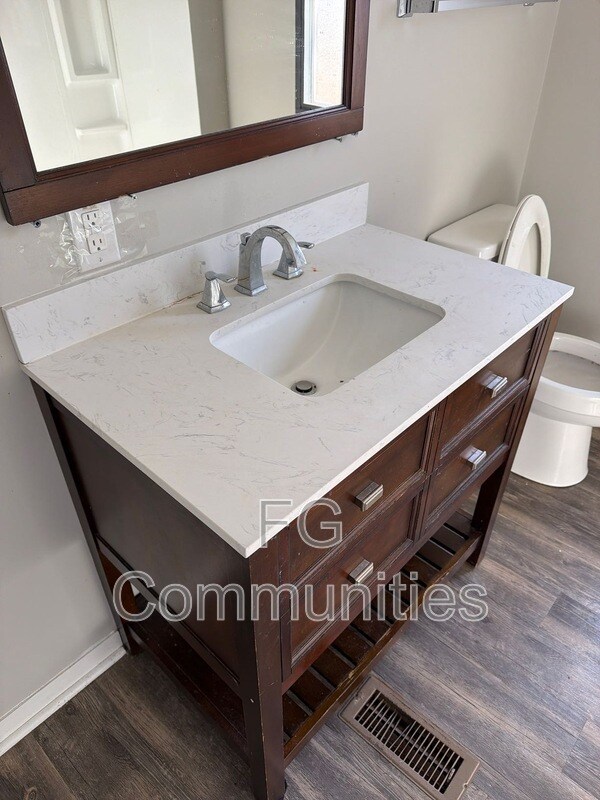 Building Photo - 1754 Zion Rd