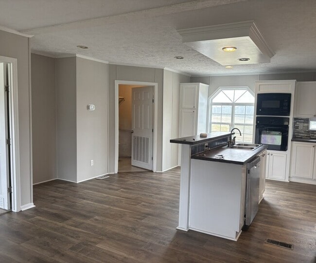 Building Photo - 1349 Neill Sinclair Rd