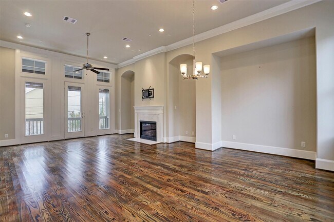 Building Photo - 4206 Eigel St