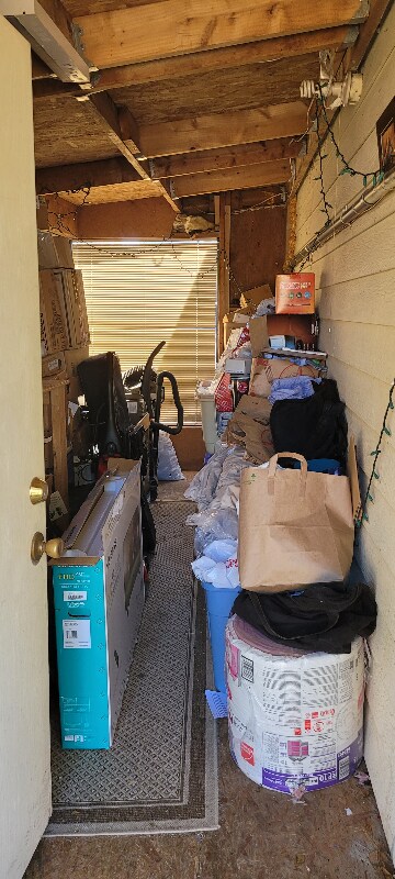 Building Photo - 26 E Marilyn Ave