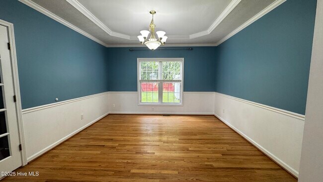 Building Photo - 232 Newport Drive