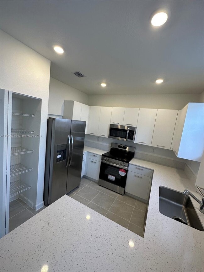 Building Photo - 12570 NW 23rd Pl