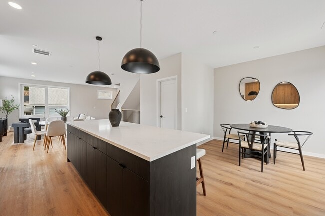 Building Photo - Forest Park - New Construction Luxury Townhomes!