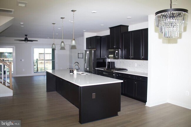 Building Photo - 1697 Dunnington Pl