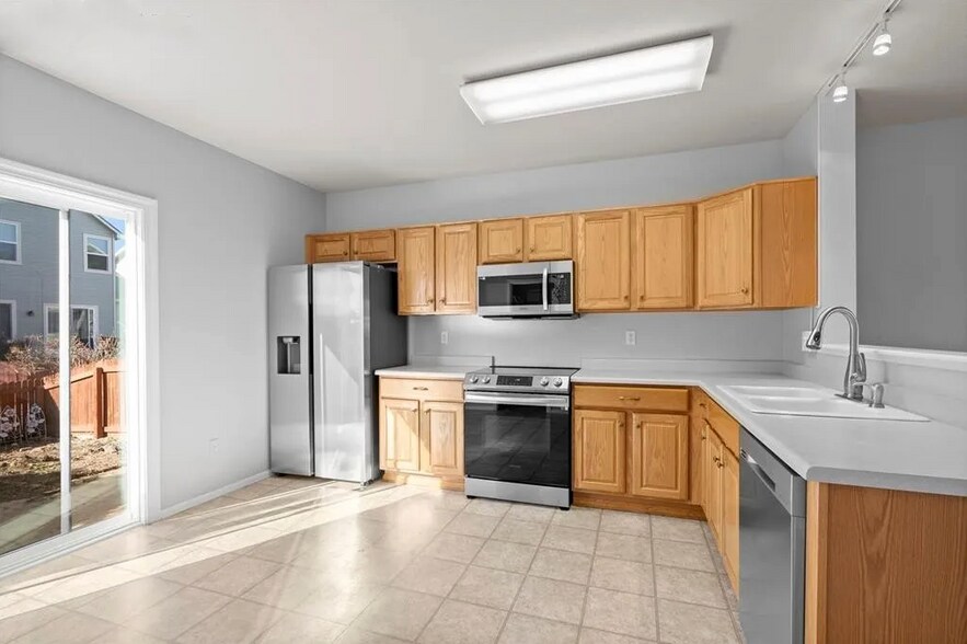 Building Photo - 6124 Scottsbluff Dr