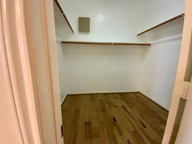 Building Photo - 8310 Diamond Way Ct