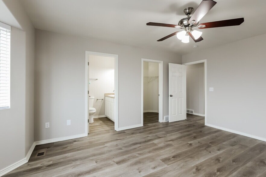 Building Photo - 6824 Yakima Way