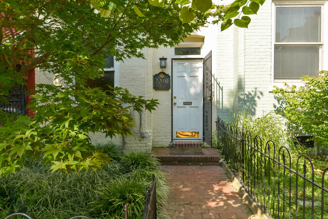 Pretty facade - 2240 12th Street Northwest