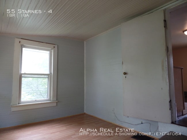 Building Photo - 55 Starnes