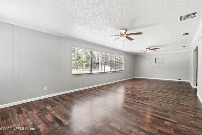 Building Photo - 5092 Harvey Grant Rd