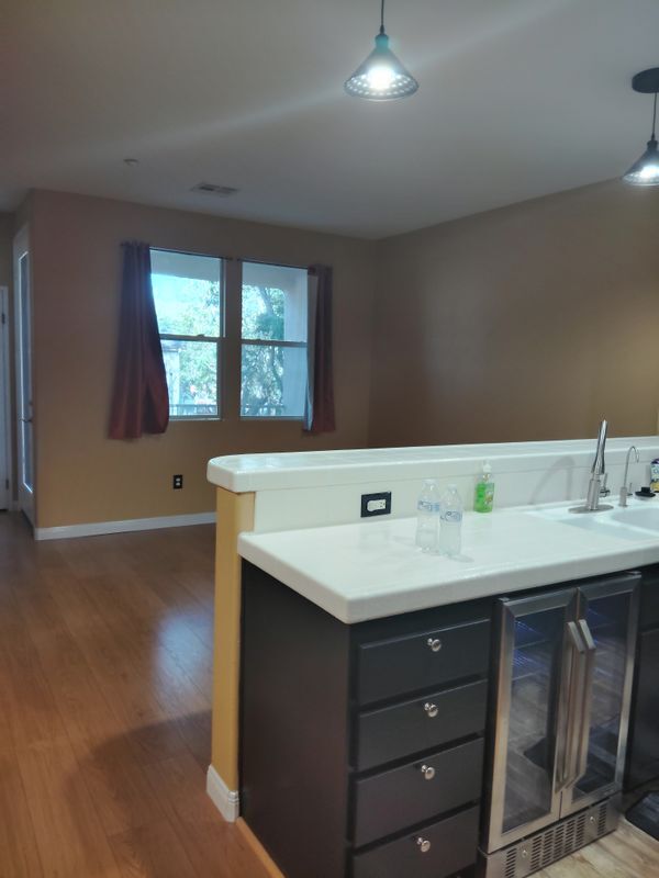 Building Photo - 2727 Hazelnut Ct