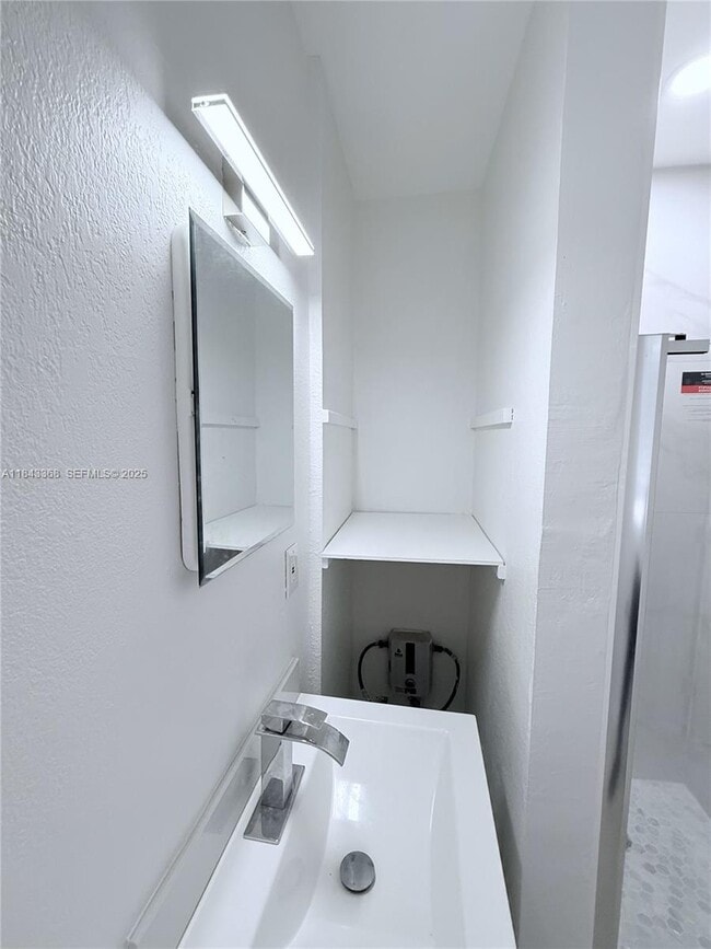 Building Photo - 1625 S Federal Hwy