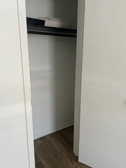 Building Photo - 2762 Panama St