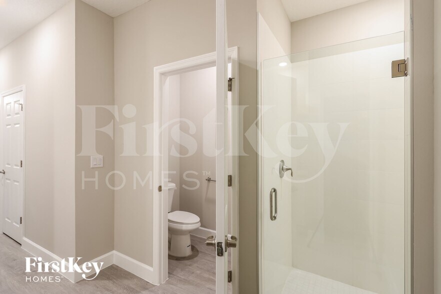 Building Photo - 486 Harrisburg St SW