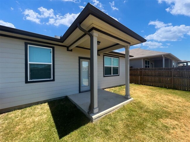 Building Photo - 4609 Tully Dr