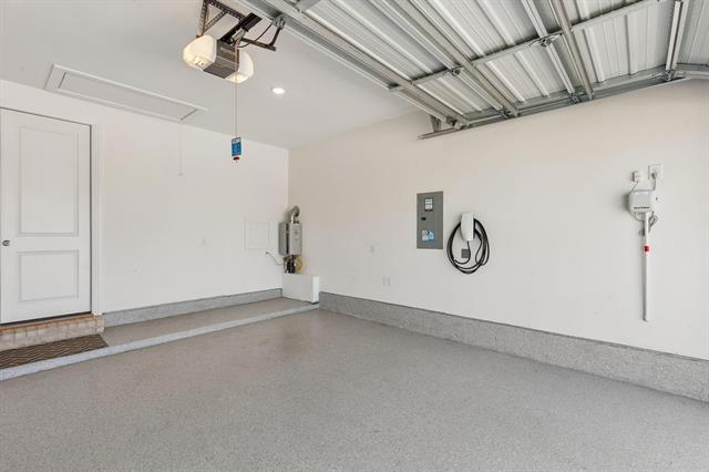 Building Photo - 1613 Sandhill Ln