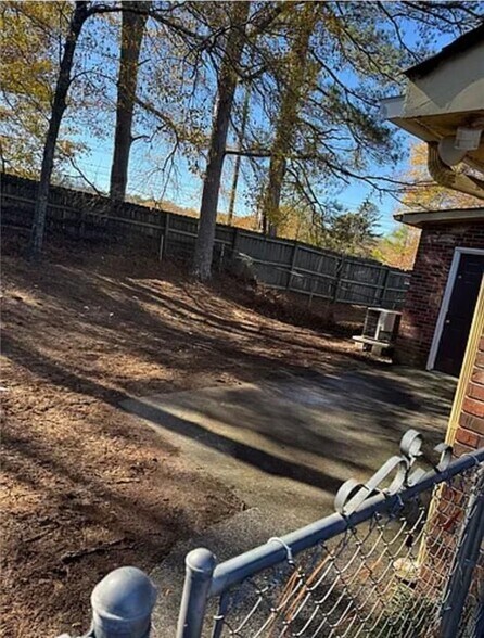 Building Photo - 1152 Pinedale Cir NW