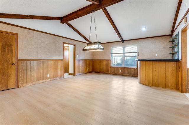 Building Photo - 2805 Staffordshire Dr