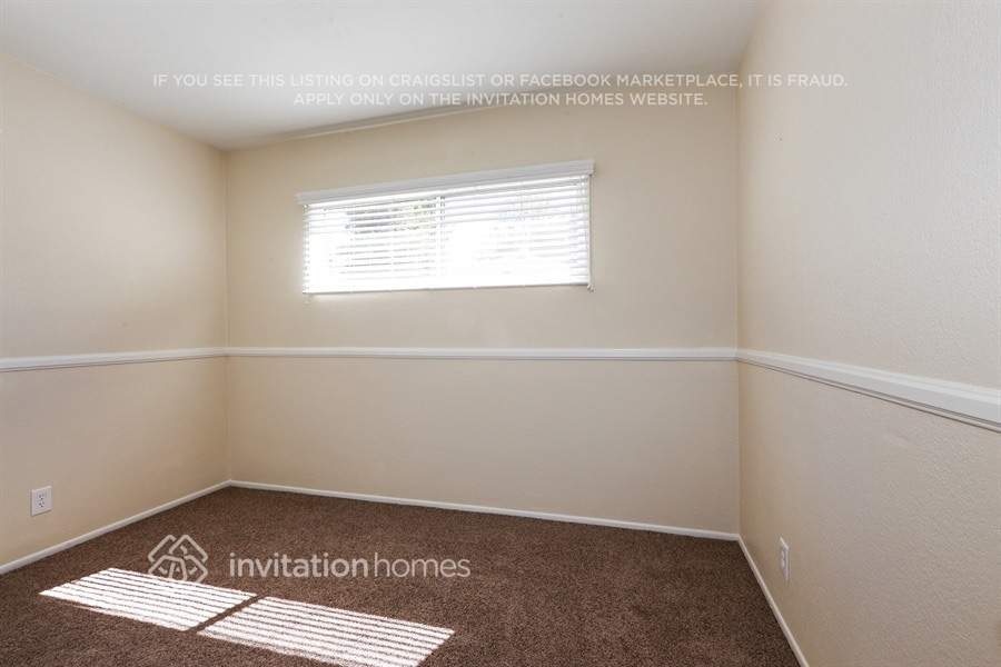 Building Photo - 8017 Lurline Ave