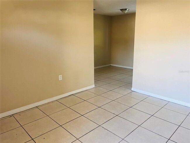 Building Photo - 76 Judith Ln