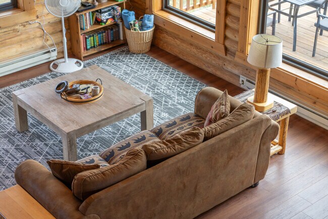 Building Photo - 5406 Henrys Lake Rd