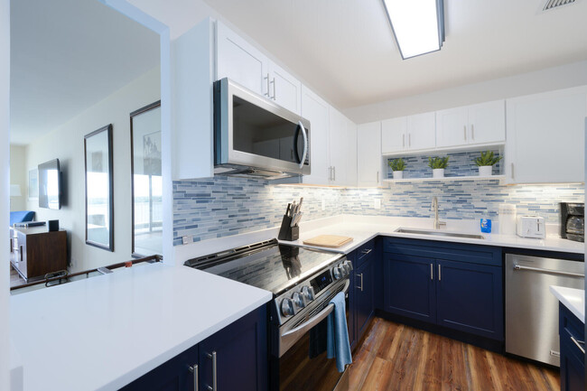 Building Photo - 2600 N Flagler Dr