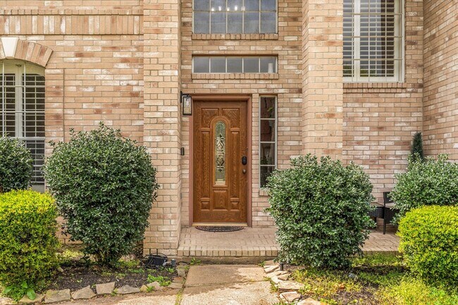 Building Photo - 4318 Raintree Ct