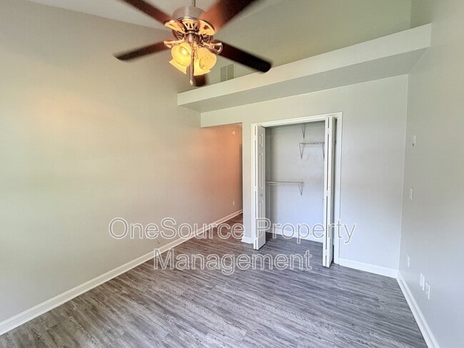 Building Photo - 1705 S Calhoun St