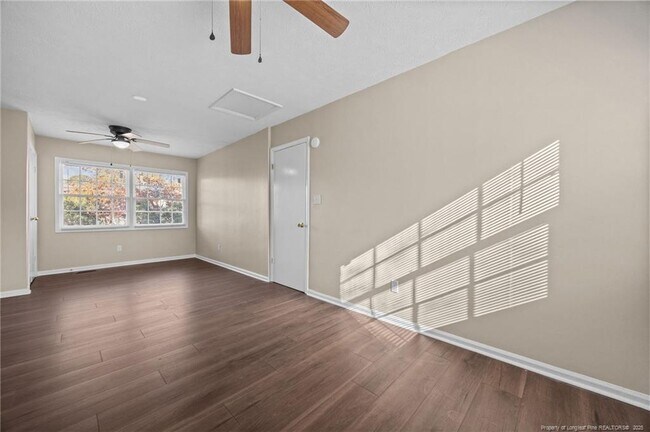 Building Photo - 735 Ashbrook Rd