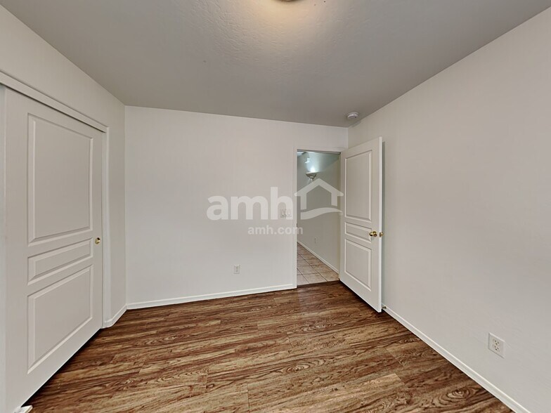 Building Photo - 11780 W Joblanca Rd