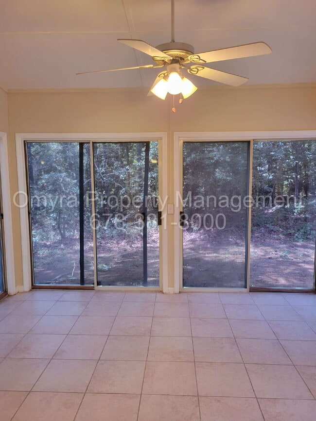 Building Photo - Beautiful Kennesaw Home in Great School District with Loft and Sunroom!