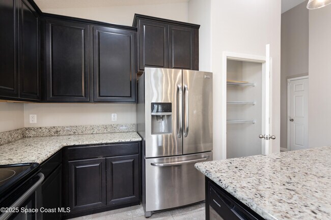 Building Photo - 4105 Harvest Cir