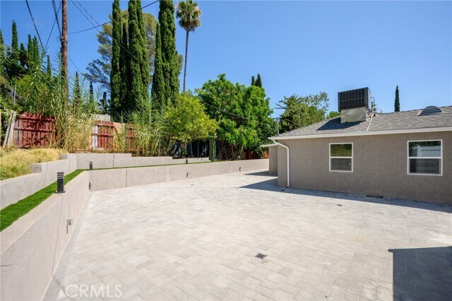 Building Photo - 4924 Lowell Ave