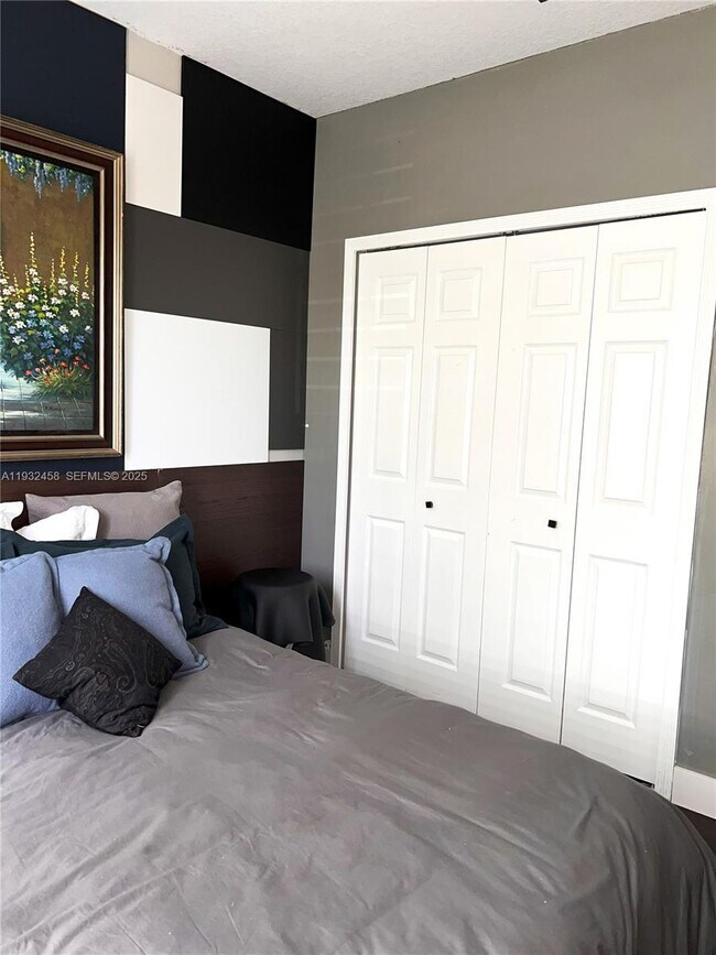 Building Photo - 4849 NW 108th Path