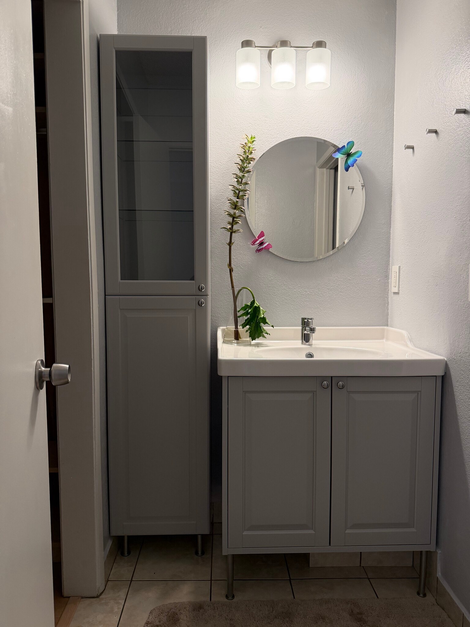 New bathroom vanity and storage - 11645 Montana Ave
