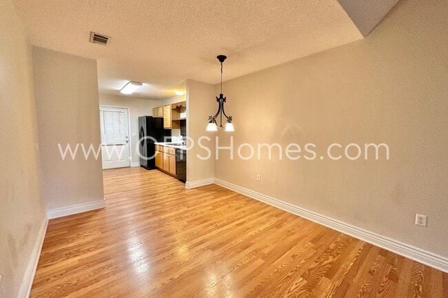 Building Photo - 1017 Creel St