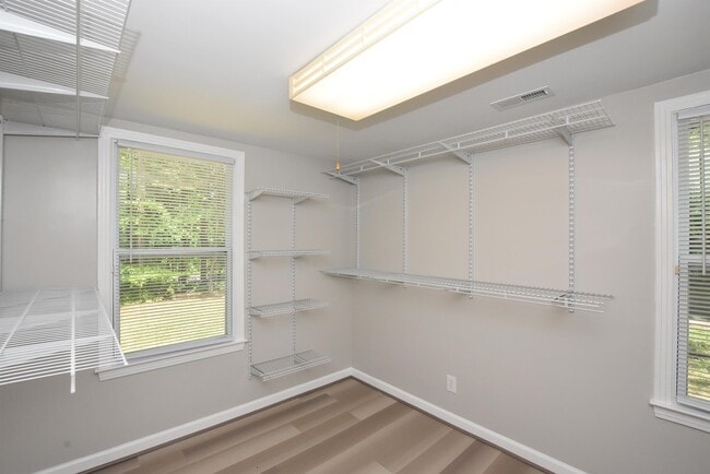 Building Photo - 217 Grove St