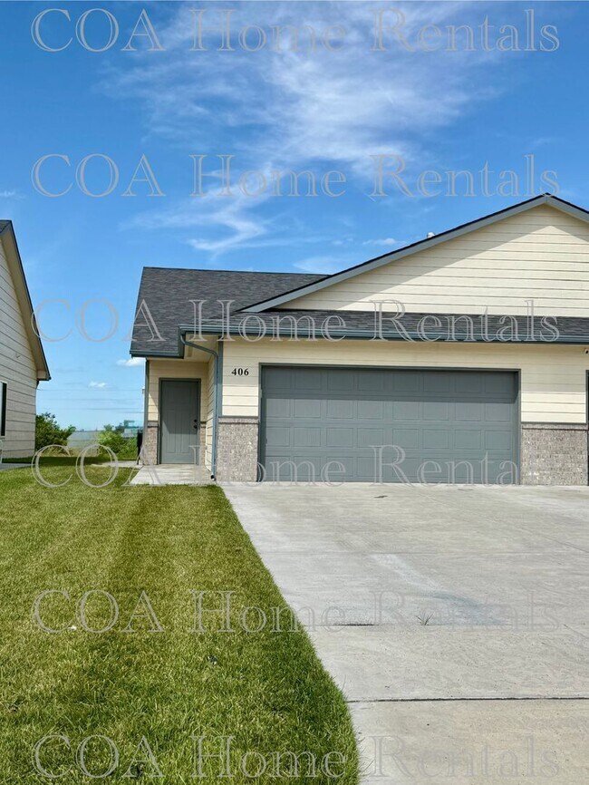 Primary Photo - Maize Duplex