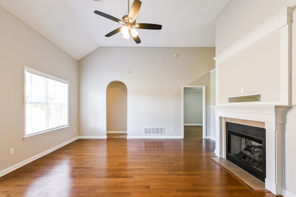 Building Photo - 70 Desoto Ave