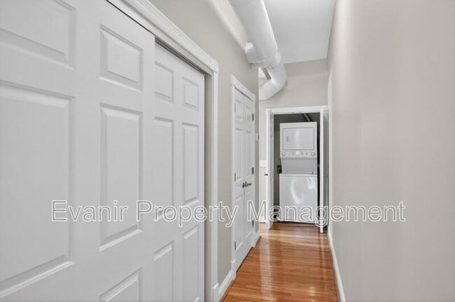 Building Photo - 2151 Fulton Ave