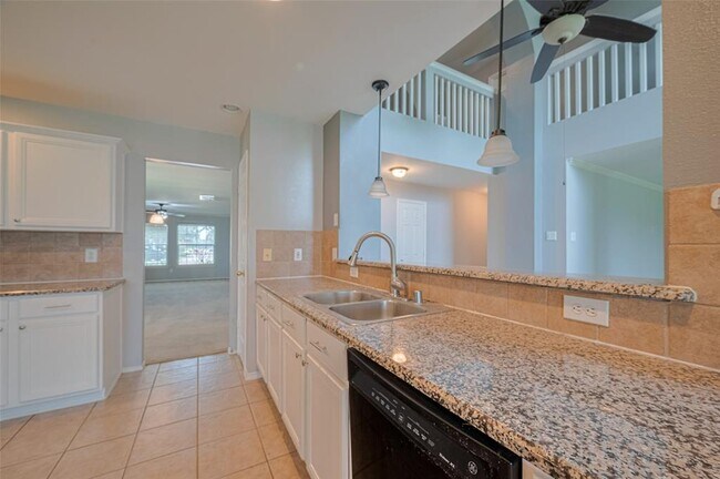 Building Photo - 3927 Flatwood Dr
