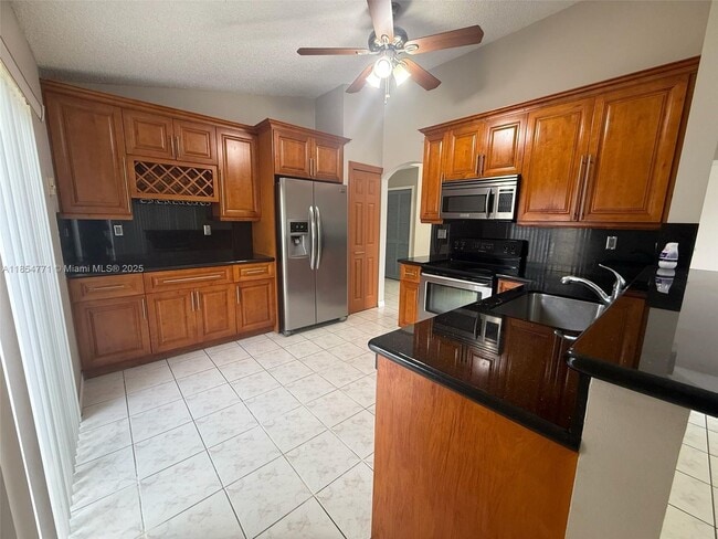 Building Photo - 15801 SW 85th St