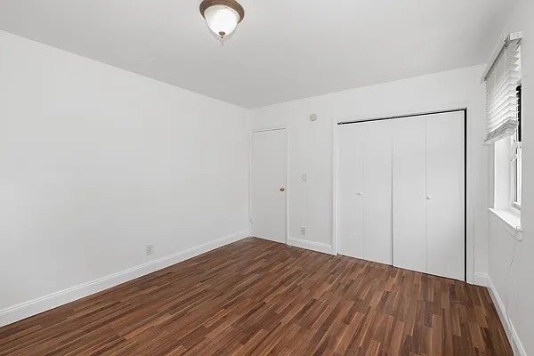 Building Photo - 55 Austin Pl