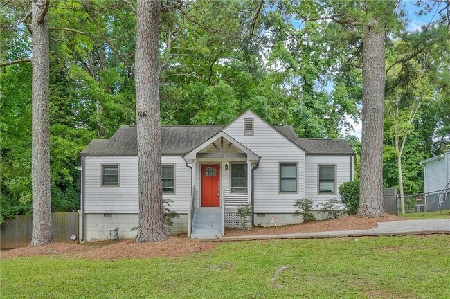 Primary Photo - 1834 Ridgeland Dr