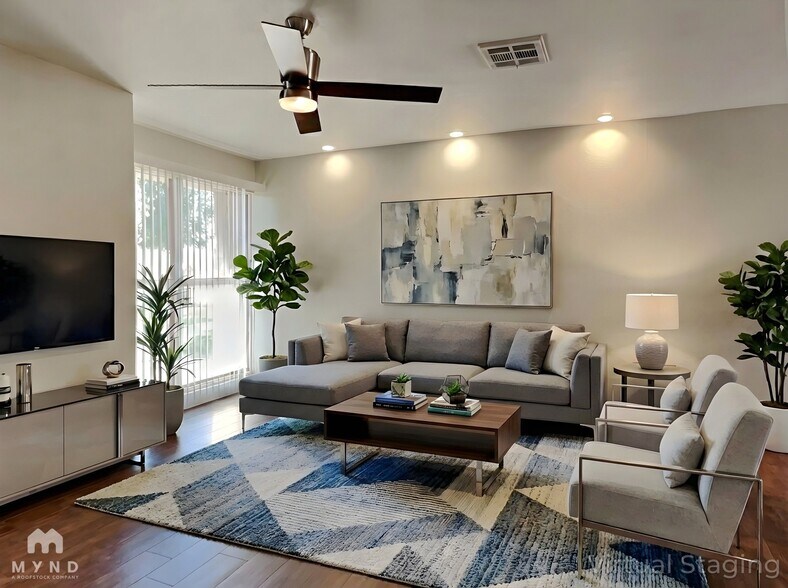 Building Photo - 8243 E Thomas Rd