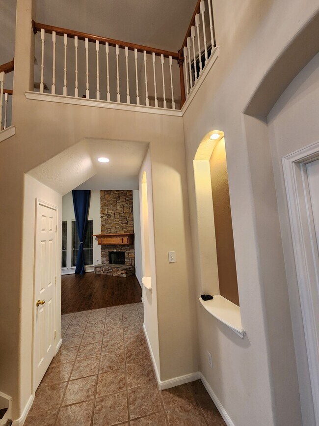 Building Photo - 18138 Delta Estates Ct