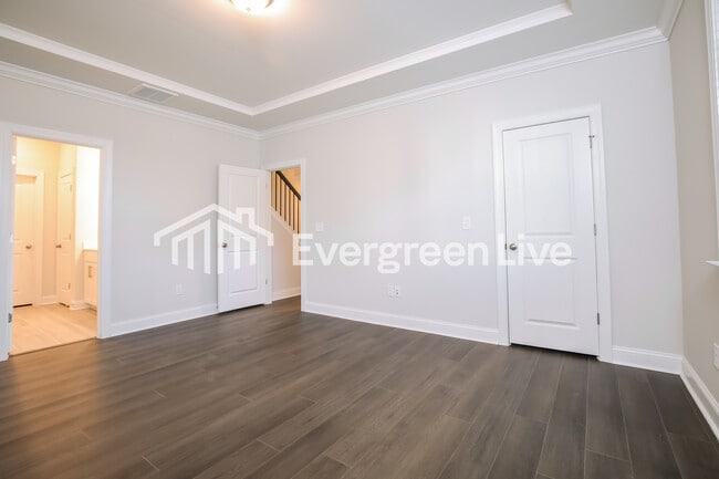 Building Photo - 2916 Ocean Sunrise Dr